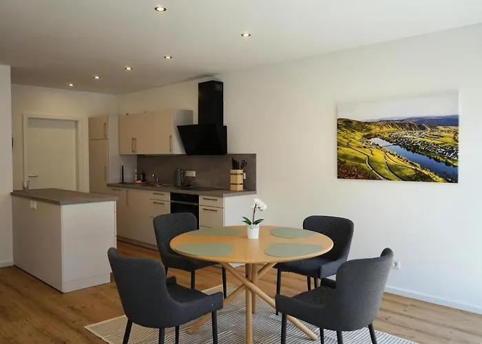 דירה Hain Estate